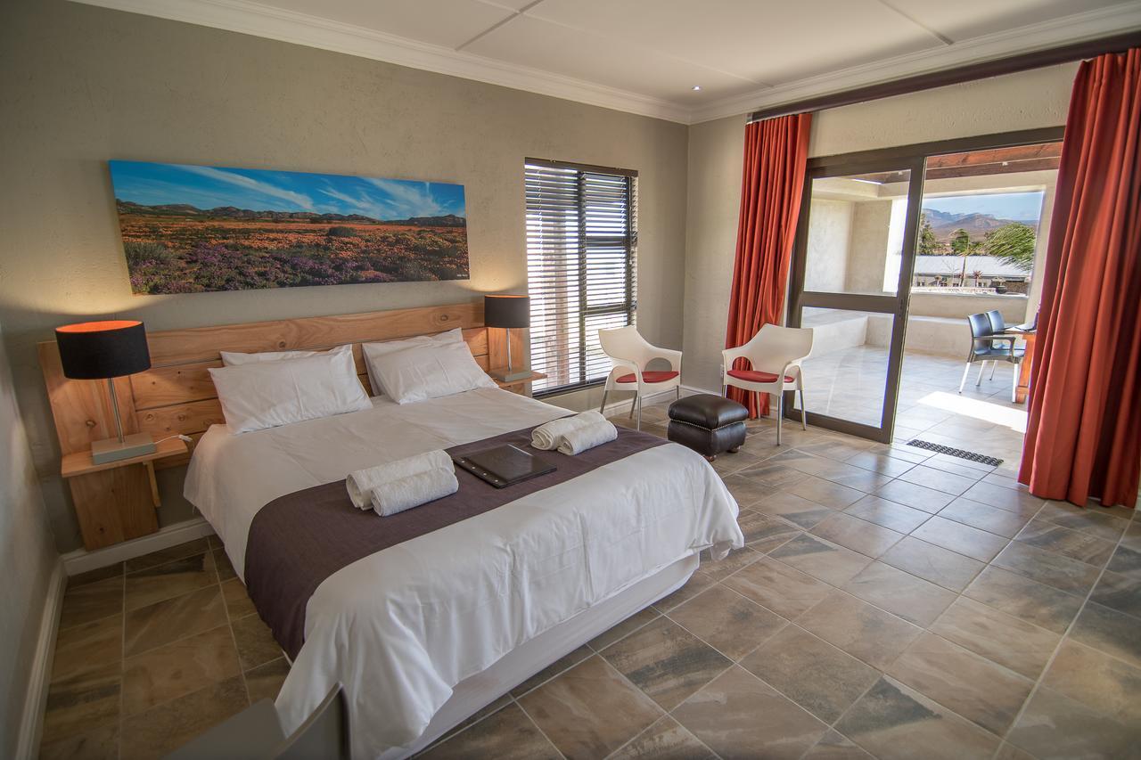 Letsatsi Lodge Vanrhynsdorp エクステリア 写真