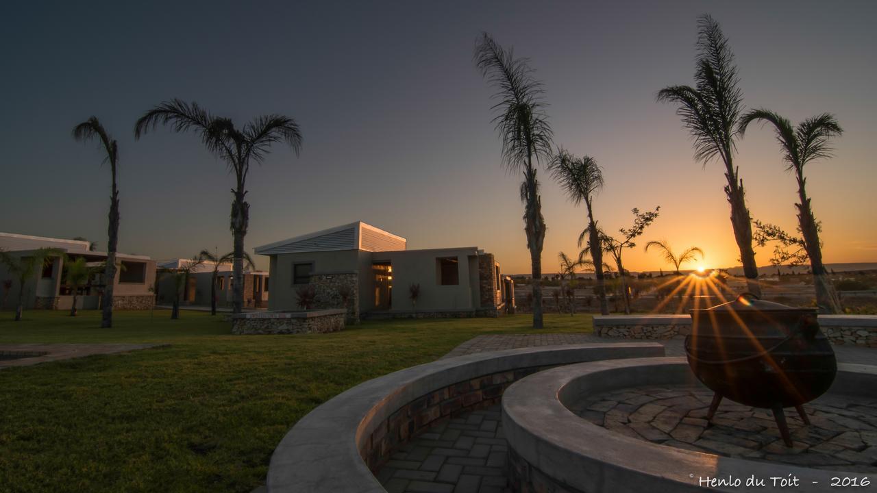Letsatsi Lodge Vanrhynsdorp エクステリア 写真